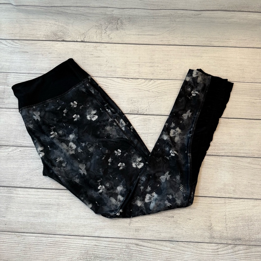 MPG Black Floral Yoga Pants